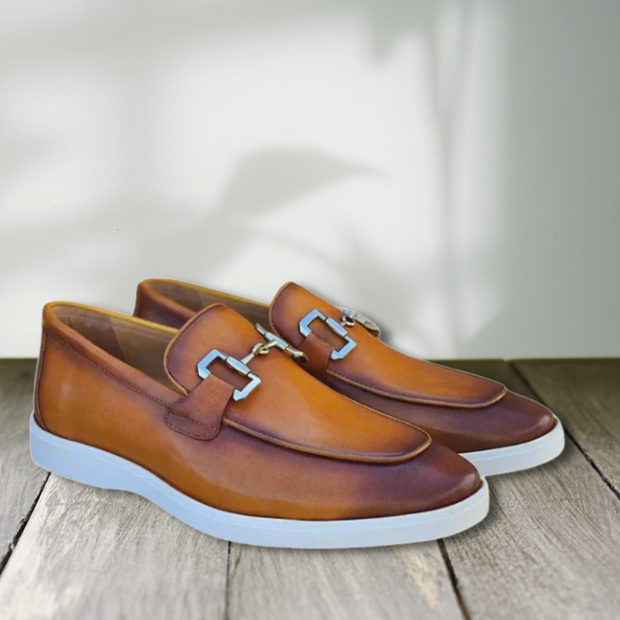 <h3>Casual Shoes</h3>